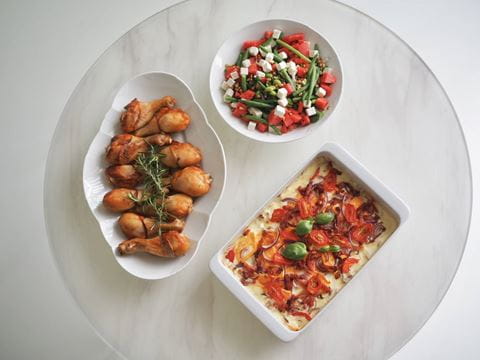 recipe image Cremede Søde Kartofler m. Bacon og Revet Ost, Kyllingeunderlår og Bønnesalat - af @ANELOUISEREIMER